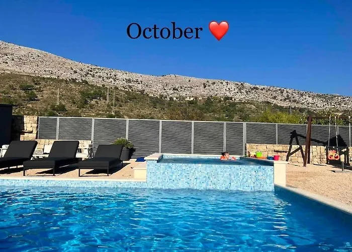 Villa Luxury Villa,private Pool, Sauna,jacuzzi,near Split *
