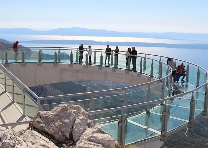 Luxury Villa,private Pool, Sauna,jacuzzi,near Split Srinjine