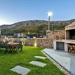 Villa Luxury Villa,private Pool, Sauna,jacuzzi,near Split