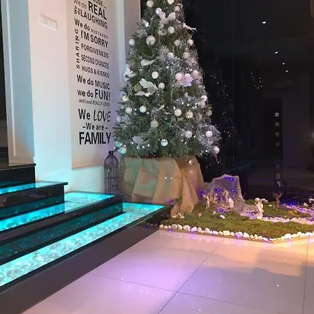 Luxury Villa,private Pool, Sauna,jacuzzi,near Split Villa