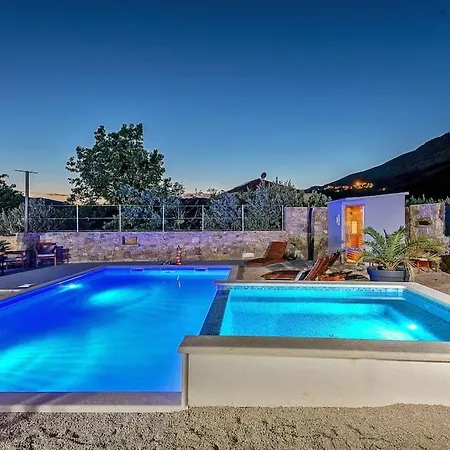 Luxury Villa,private Pool, Sauna,jacuzzi,near Split *