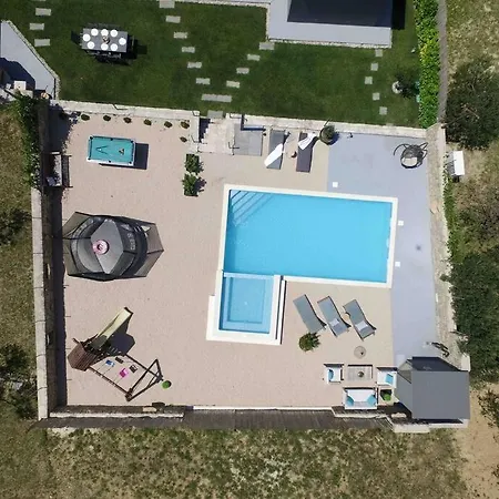 Luxury Villa,private Pool, Sauna,jacuzzi,near Split *