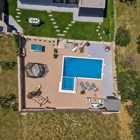 Luxury Villa,private Pool, Sauna,jacuzzi,near Split *