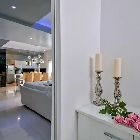 Luxury Villa,private Pool, Sauna,jacuzzi,near Split *