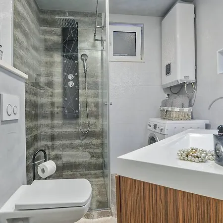 Villa Luxury Villa,private Pool, Sauna,jacuzzi,near Split