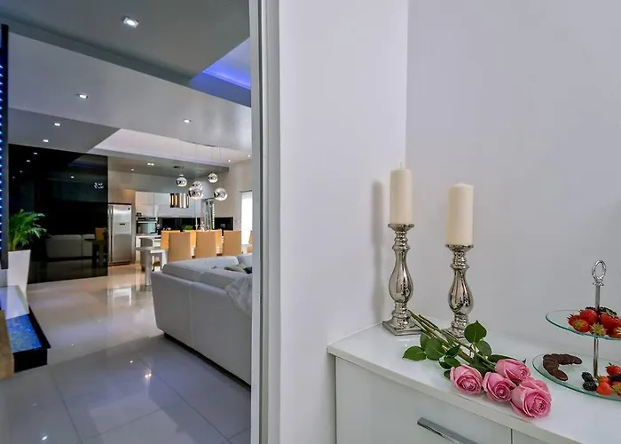 Luxury Villa,private Pool, Sauna,jacuzzi,near Split *