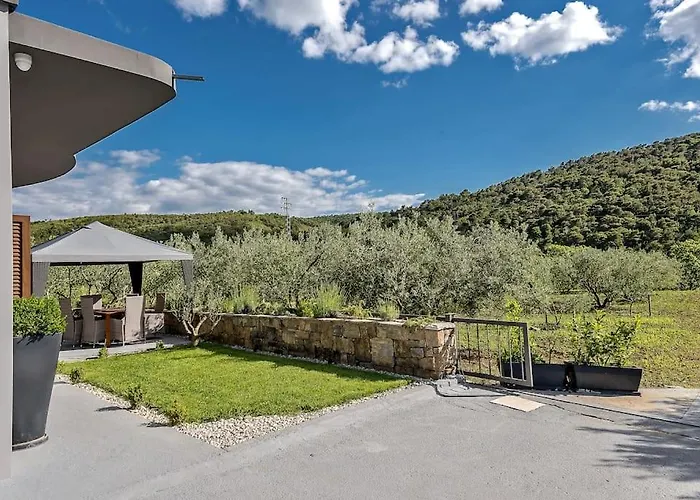 Luxury Villa,private Pool, Sauna,jacuzzi,near Split *